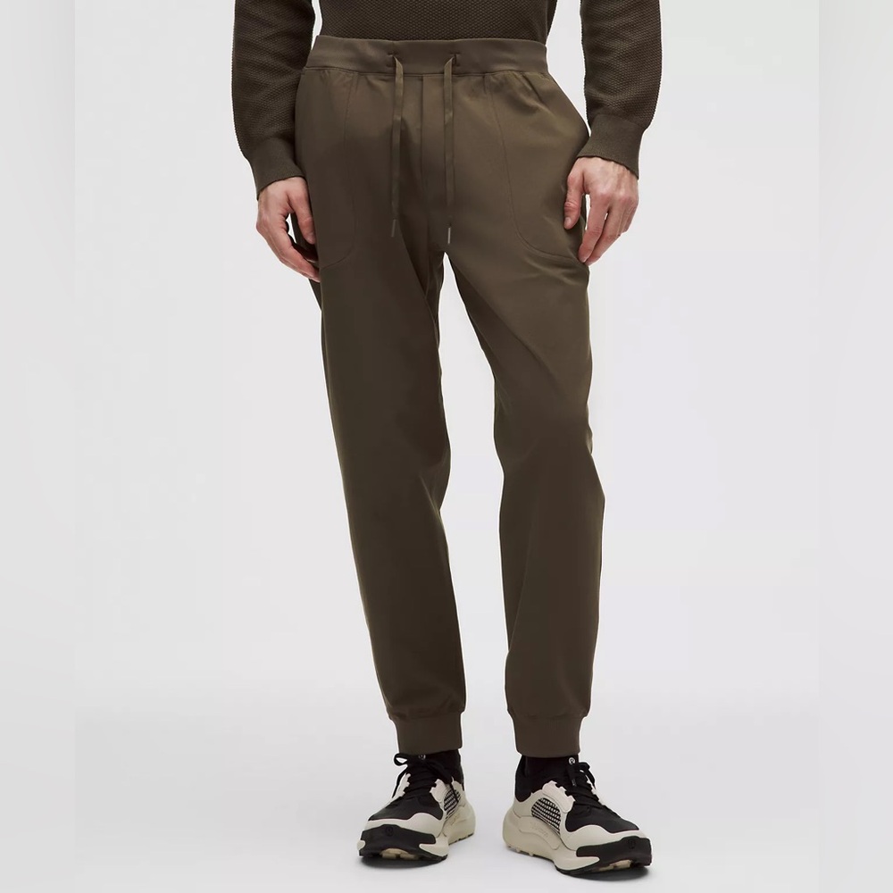 Lululemon men’s ABC jogger